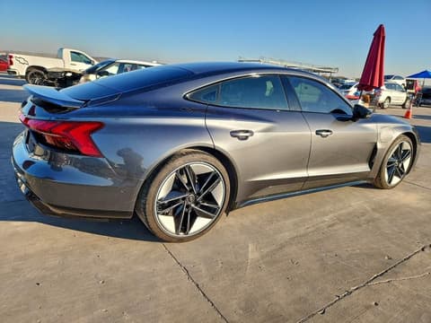 2024 Audi RS e-tron GT, VIN WAUBHBFW9R7901796. Фото 3 из 6 с аукциона Copart. Каталог авто из США OpenDataCar.