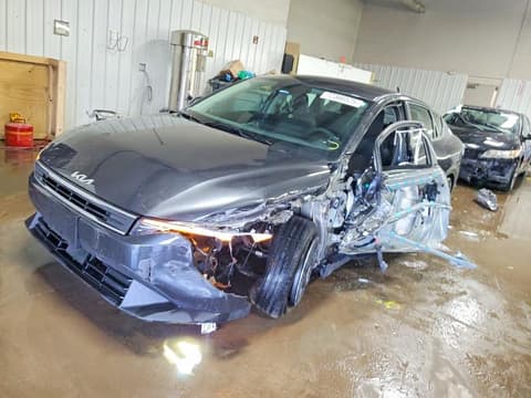 2025 Kia K4, VIN 3KPFT4DE0SE164633. Фото 1 з 6 з аукціону Copart. Каталог авто зі США OpenDataCar.