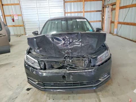 2017 Volkswagen Passat, VIN 1VWGT7A36HC071671. Фото 5 з 6 з аукціону Copart. Каталог авто зі США OpenDataCar.