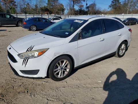 2018 Ford Focus, VIN 1FADP3FE8JL313191. Фото 1 з 6 з аукціону Copart. Каталог авто зі США OpenDataCar.