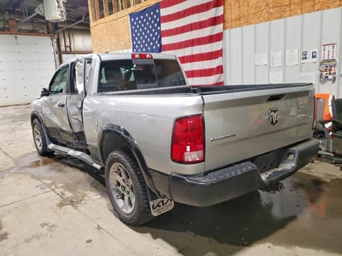 2017 Ram 1500, VIN 1C6RR7TTXHS563334. Фото 2 из 6 с аукциона Copart. Каталог авто из США OpenDataCar.