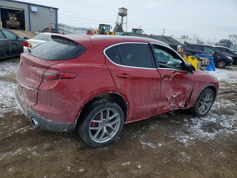2018 Alfa romeo Stelvio, VIN ZASFAKBN5J7B81883. Фото 3 из 6 с аукциона Copart. Каталог авто из США OpenDataCar.