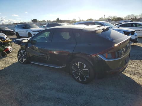 2022 Kia EV6, VIN KNDC34LA1N5047807. Фото 2 з 6 з аукціону Copart. Каталог авто зі США OpenDataCar.
