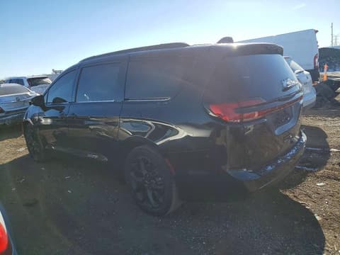 2021 Chrysler Pacifica, VIN 2C4RC1FG5MR592662. Фото 2 з 6 з аукціону Copart. Каталог авто зі США OpenDataCar.