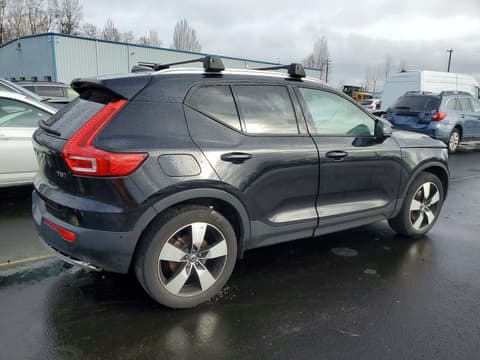2019 Volvo XC40, VIN YV4162UK5K2053369. Фото 3 из 6 с аукциона Copart. Каталог авто из США OpenDataCar.