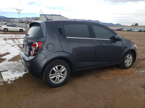 2013 Chevrolet Sonic, VIN 1G1JC6SB2D4122198. Фото 3 з 6 з аукціону Copart. Каталог авто зі США OpenDataCar.