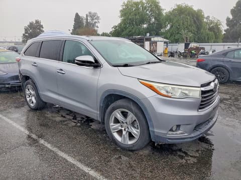 2014 Toyota Highlander, VIN 5TDDKRFH9ES011788. Photo 4 of 6 from Copart auction. OpenDataCar US salvage catalog.