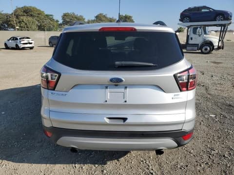 2017 Ford Escape, VIN 1FMCU0GD8HUC12199. Фото 6 з 6 з аукціону Copart. Каталог авто зі США OpenDataCar.