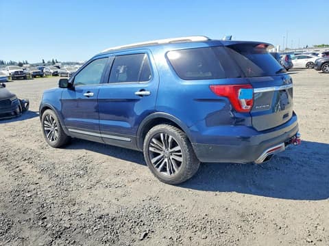 2017 Ford Explorer, VIN 1FM5K8HT7HGE39062. Фото 2 з 6 з аукціону Copart. Каталог авто зі США OpenDataCar.
