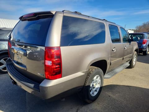 2012 Chevrolet Suburban, VIN 1GNSKHE74CR317679. Zdjęcie 3 z 6 z aukcji Copart. Katalog aut z USA OpenDataCar.