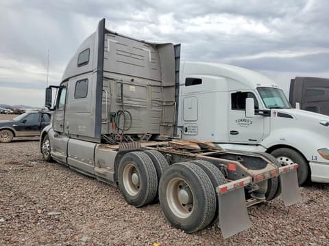 2020 Volvo VNL, VIN 4V4NC9EH8LN237119. Фото 3 з 6 з аукціону Copart. Каталог авто зі США OpenDataCar.