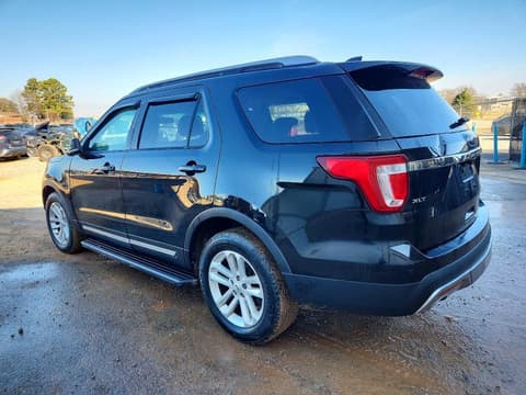 2016 Ford Explorer, VIN 1FM5K7DH5GGB85071. Фото 2 з 6 з аукціону Copart. Каталог авто зі США OpenDataCar.