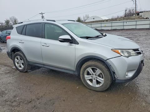 2013 Toyota RAV4, VIN JTMRFREV1DD038043. Фото 4 з 6 з аукціону Copart. Каталог авто зі США OpenDataCar.