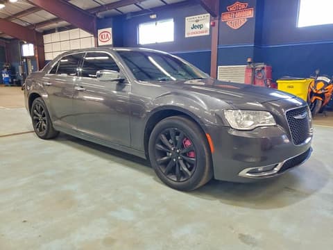 2019 Chrysler 300, VIN 2C3CCAKG0KH534364. Фото 4 з 6 з аукціону Copart. Каталог авто зі США OpenDataCar.