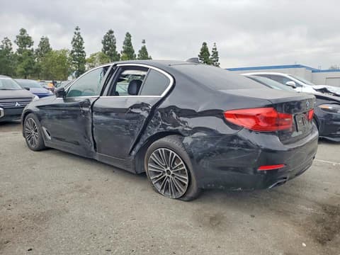 2018 Bmw 5 Series, VIN WBAJE5C53JWA97848. Фото 2 з 6 з аукціону Copart. Каталог авто зі США OpenDataCar.