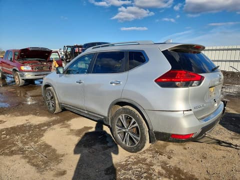 2017 Nissan Rogue, VIN JN8AT2MV7HW283989. Фото 2 з 6 з аукціону Copart. Каталог авто зі США OpenDataCar.