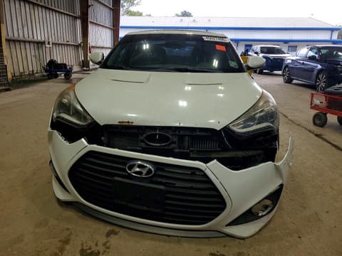 2015 Hyundai Veloster, VIN KMHTC6AE1FU217037. Фото 5 з 6 з аукціону Copart. Каталог авто зі США OpenDataCar.