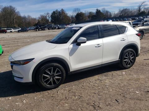 2017 Mazda CX-5, VIN JM3KFADL5H0140615. Фото 1 з 6 з аукціону Copart. Каталог авто зі США OpenDataCar.