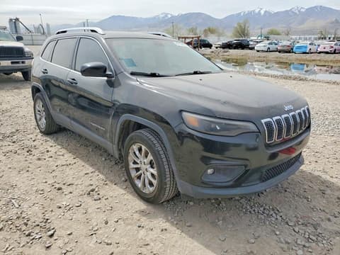 2019 Jeep Cherokee, VIN 1C4PJLCB7KD348383. Фото 4 из 6 с аукциона Copart. Каталог авто из США OpenDataCar.
