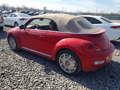 2015 Volkswagen Beetle, VIN 3VW507AT8FM802953. Фото 2 з 6 з аукціону Copart. Каталог авто зі США OpenDataCar.