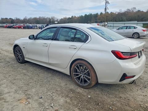 2022 Bmw 3 Series, VIN 3MW5P7J05N8C65256. Фото 2 з 6 з аукціону Copart. Каталог авто зі США OpenDataCar.