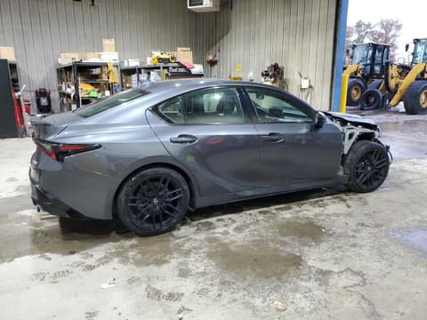 2024 Lexus IS 500, VIN JTHAP1D2XR5006078. Zdjęcie 3 z 6 z aukcji Copart. Katalog aut z USA OpenDataCar.