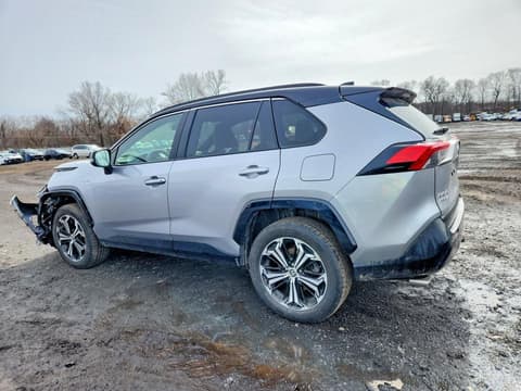 2021 Toyota RAV4 Prime, VIN JTMEB3FV1MD048142. Фото 2 з 6 з аукціону Copart. Каталог авто зі США OpenDataCar.