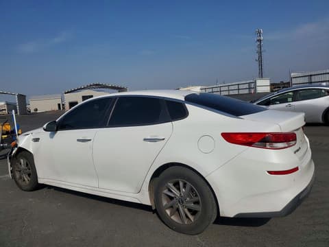 2020 Kia Optima, VIN 5XXGT4L35LG426983. Фото 2 з 6 з аукціону Copart. Каталог авто зі США OpenDataCar.