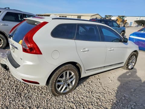 2017 Volvo XC60, VIN YV440MDJ4H2091265. Zdjęcie 3 z 6 z aukcji Copart. Katalog aut z USA OpenDataCar.