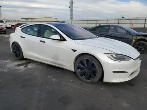 2022 Tesla Model S, VIN 5YJSA1E57NF462726. Фото 4 из 6 с аукциона Copart. Каталог авто из США OpenDataCar.