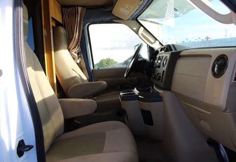 2014 Ford Econoline, VIN 1FDXE4FS8EDA16944. Фото 5 з 6 з аукціону Copart. Каталог авто зі США OpenDataCar.