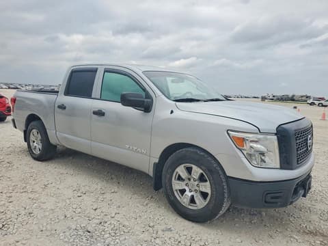2017 Nissan Titan, VIN 1N6AA1EK9HN573282. Фото 4 з 6 з аукціону Copart. Каталог авто зі США OpenDataCar.
