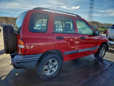 2004 Chevrolet Tracker, VIN 2CNBJ134246918061. Zdjęcie 3 z 6 z aukcji Copart. Katalog aut z USA OpenDataCar.