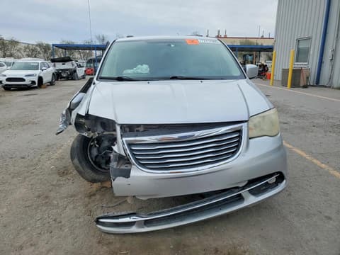 2011 Chrysler Town & Country, VIN 2A4RR5DGXBR624537. Фото 5 з 6 з аукціону Copart. Каталог авто зі США OpenDataCar.
