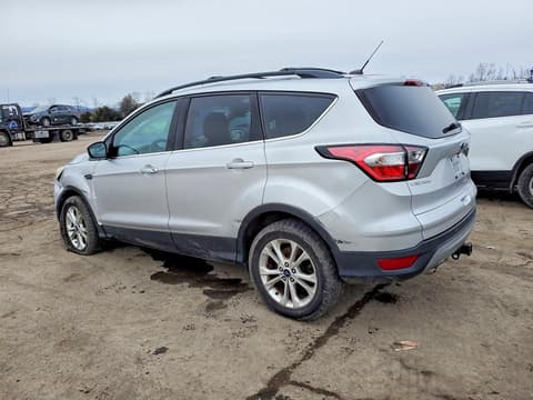 2017 Ford Escape, VIN 1FMCU9G9XHUB74538. Фото 2 из 6 с аукциона Copart. Каталог авто из США OpenDataCar.
