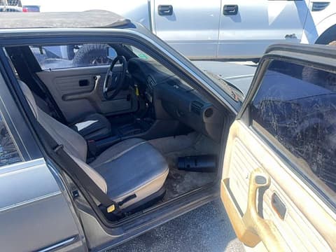 1987 Bmw 3 Series, VIN WBAAE6402H1712144. Zdjęcie 5 z 6 z aukcji Copart. Katalog aut z USA OpenDataCar.