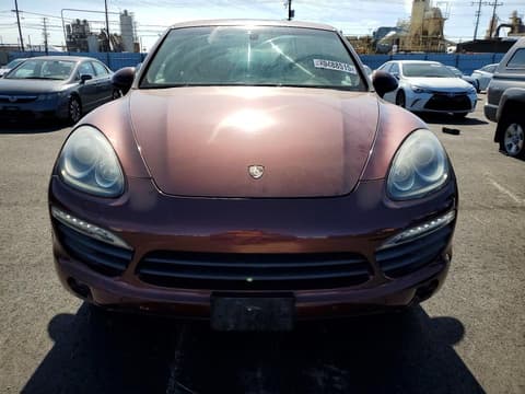 2011 Porsche Cayenne, VIN WP1AB2A24BLA45257. Фото 5 з 6 з аукціону Copart. Каталог авто зі США OpenDataCar.