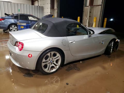 2005 Bmw Z4, VIN 4USBT53535LT28694. Фото 3 из 6 с аукциона Copart. Каталог авто из США OpenDataCar.