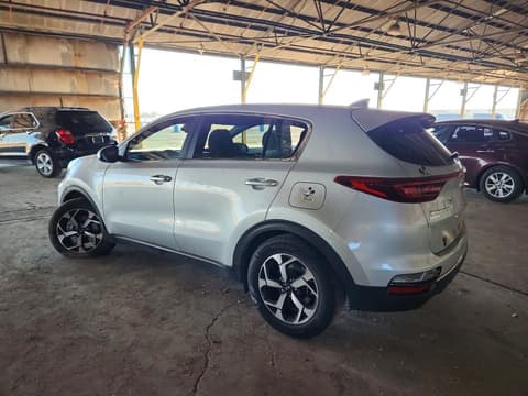 2022 Kia Sportage, VIN KNDPM3AC7N7015350. Фото 2 з 6 з аукціону Copart. Каталог авто зі США OpenDataCar.