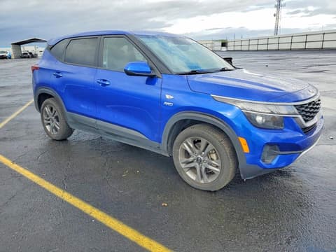 2021 Kia Seltos, VIN KNDEPCAA2M7142907. Фото 4 з 6 з аукціону Copart. Каталог авто зі США OpenDataCar.