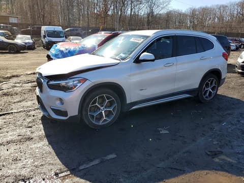 2018 Bmw X1, VIN WBXHT3C37J5K30028. Фото 1 з 6 з аукціону Copart. Каталог авто зі США OpenDataCar.