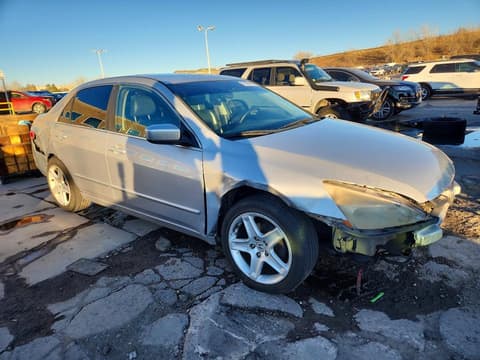 2003 Honda Accord, VIN 1HGCM66533A013882. Фото 4 з 6 з аукціону Copart. Каталог авто зі США OpenDataCar.