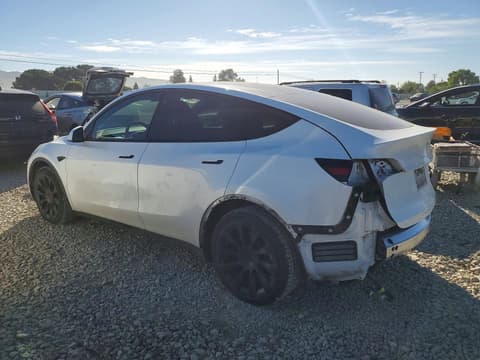 2021 Tesla Model Y, VIN 5YJYGDEE7MF159373. Фото 2 з 6 з аукціону Copart. Каталог авто зі США OpenDataCar.