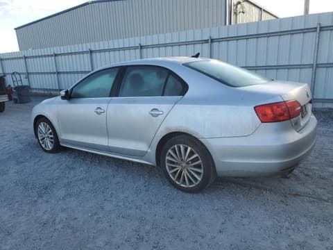 2013 Volkswagen Jetta, VIN 3VWLL7AJ6DM287218. Фото 2 з 6 з аукціону Copart. Каталог авто зі США OpenDataCar.
