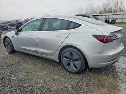 2018 Tesla Model 3, VIN 5YJ3E1EB1JF104465. Фото 2 из 6 с аукциона Copart. Каталог авто из США OpenDataCar.