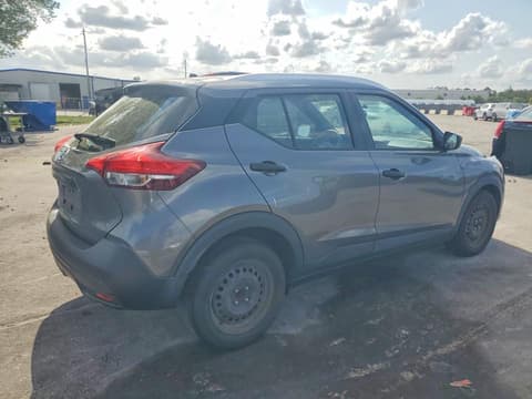 2019 Nissan Kicks, VIN 3N1CP5CU4KL482825. Фото 3 з 6 з аукціону Copart. Каталог авто зі США OpenDataCar.