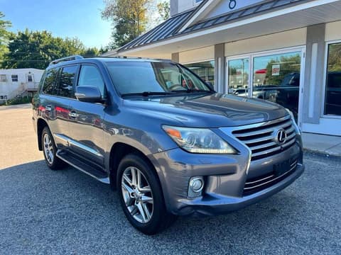 2013 Lexus LX 570, VIN JTJHY7AX9D4100674. Фото 1 з 6 з аукціону Copart. Каталог авто зі США OpenDataCar.