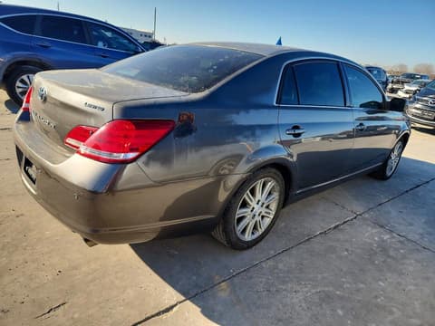 2005 Toyota Avalon, VIN 4T1BK36B75U035241. Фото 3 з 6 з аукціону Copart. Каталог авто зі США OpenDataCar.