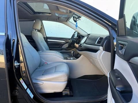 2015 Toyota Highlander, VIN 5TDJKRFH0FS111718. Фото 5 з 6 з аукціону Copart. Каталог авто зі США OpenDataCar.