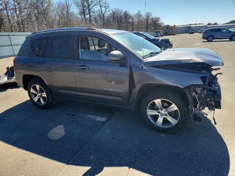 2016 Jeep Compass, VIN 1C4NJDEBXGD708604. Фото 4 з 6 з аукціону Copart. Каталог авто зі США OpenDataCar.